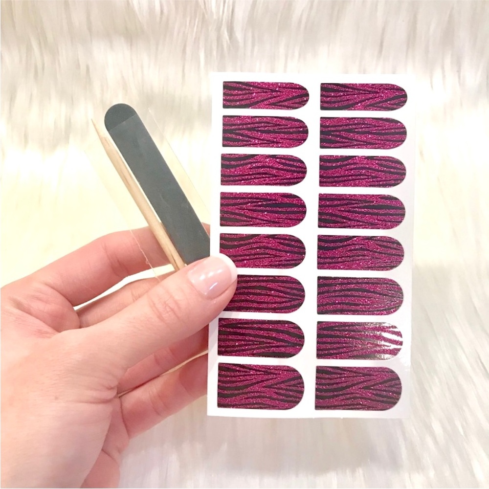 BEBE ZEBRA COLOR STRIPS